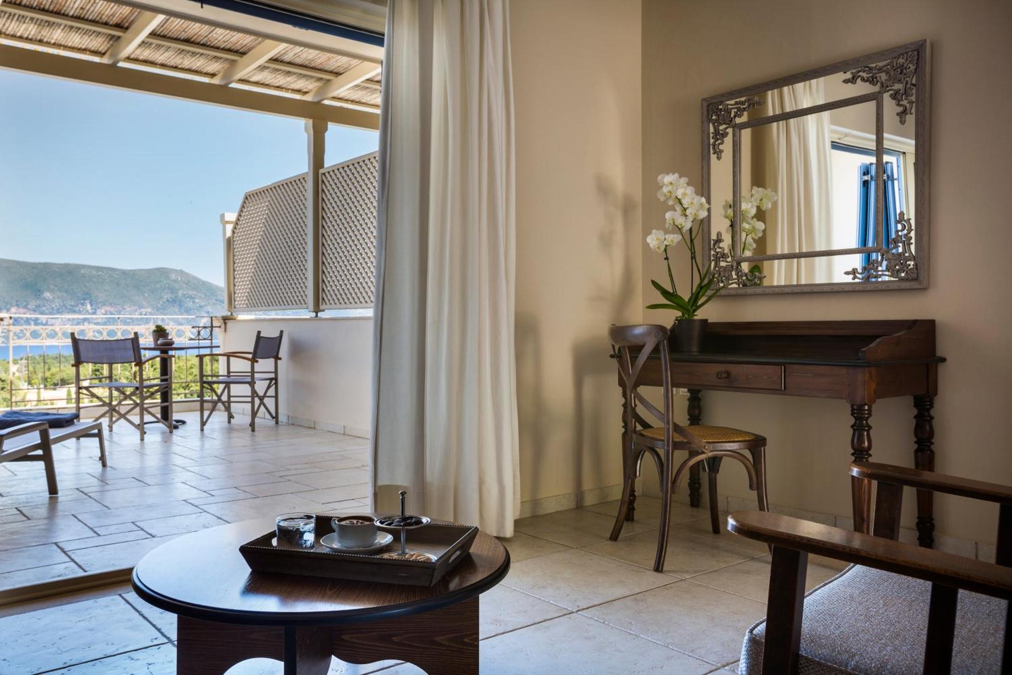 Almyra Hotel Fiskardo Ngoại thất bức ảnh